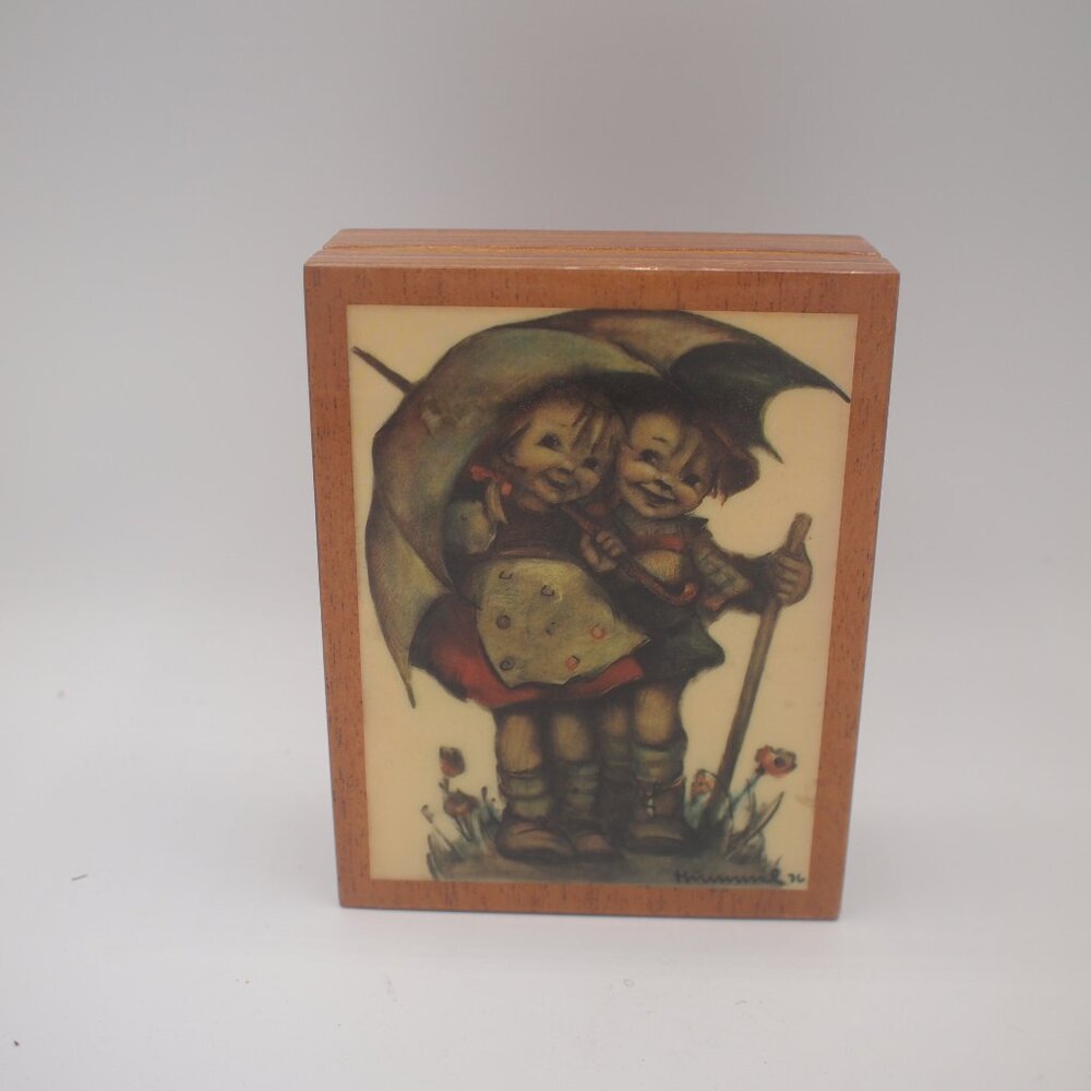 Vintage  Hummel #36 Wooden Music/Jewelry Box